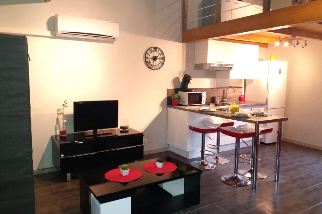 Joli Studio Entre Mer Et Montagne Proche De Nice Bouyon 外观 照片
